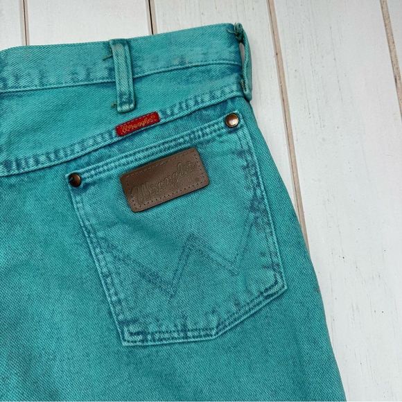 Wrangler Denim - RARE Vintage Turquoise Wrangler Jeans